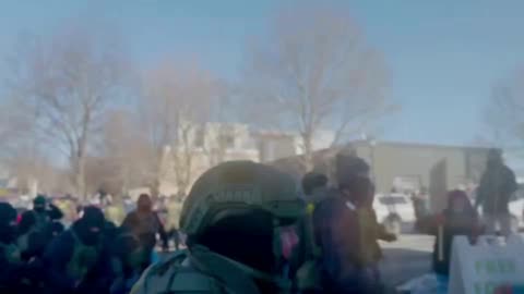 Here’s Violent insurrectionists assaulting agents.