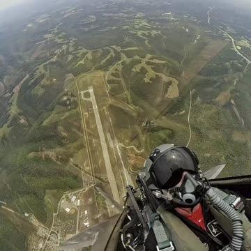 Cockpit Footage: F-22 Raptor Performs at Wings of Pride Airshow at Branson, Missouri