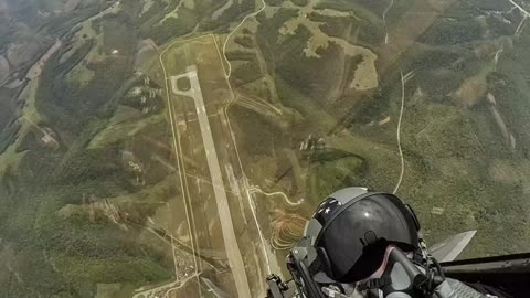 Cockpit Footage: F-22 Raptor Performs at Wings of Pride Airshow at Branson, Missouri