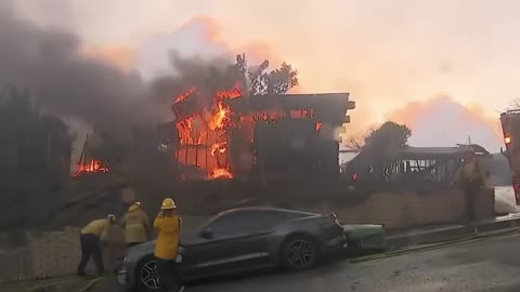 California Wildfires - Song by The Comet