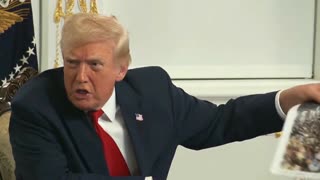 il Donaldo Trumpo - EVERYONE AT DINNER TONIGHT...🦃😂😂😂