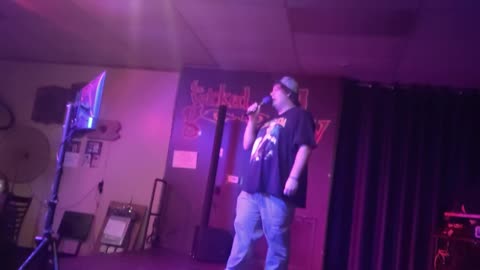 AUTISTIC MAN KILLED COUNTING CROWS- ACCIDENTALLY IN LOVE LIVE COVER