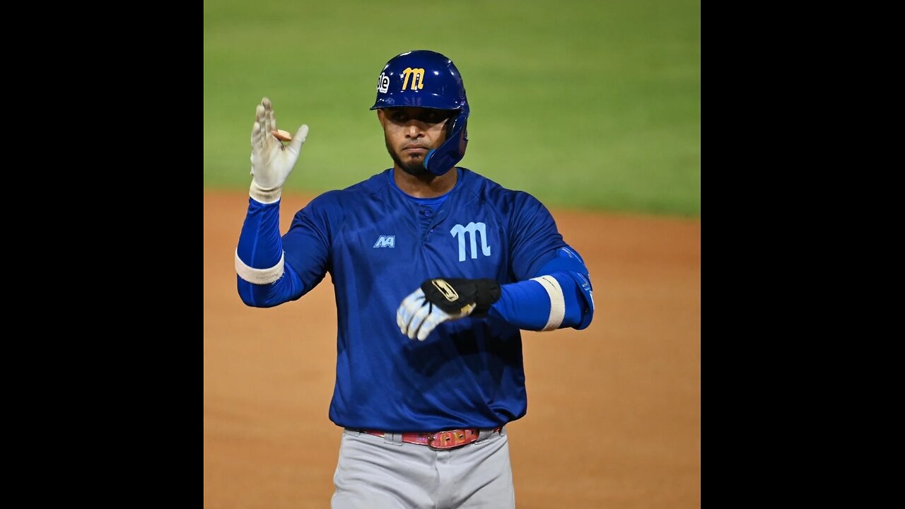 Ángel Reyes sacudió primer HR con Magallanes