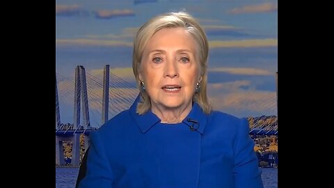 Hillary Clinton PRAISES Trump?!