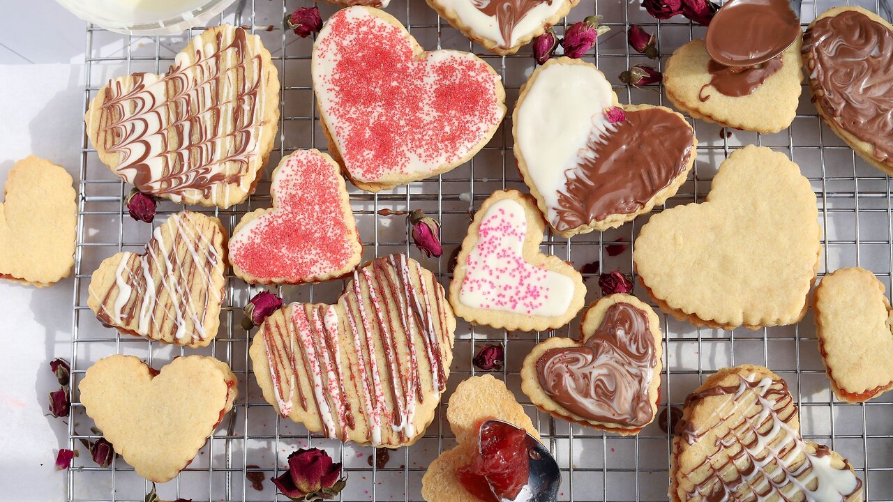 Perfect for Valentine's Day! Heart Shaped Sandwich Cookies with Strawberry Jam and Chocolate