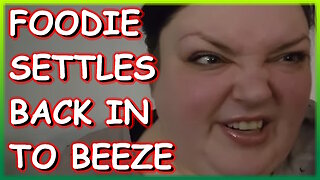 FOODIE BEAUTY BEEZING HER BEST BEEZE....