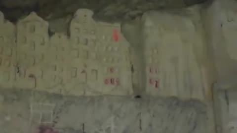 SINT PIETERSBERG CAVES, NETHERLANDS, AN INCREDIBLE NETWORK OF TUNNELS EXTENDING 200 MILES (321 KM)