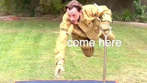 The way he had to get down! 💀🤣