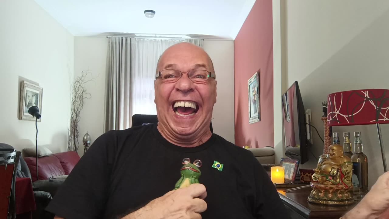 EUA retiram sanções contra Moraes e sua mulher