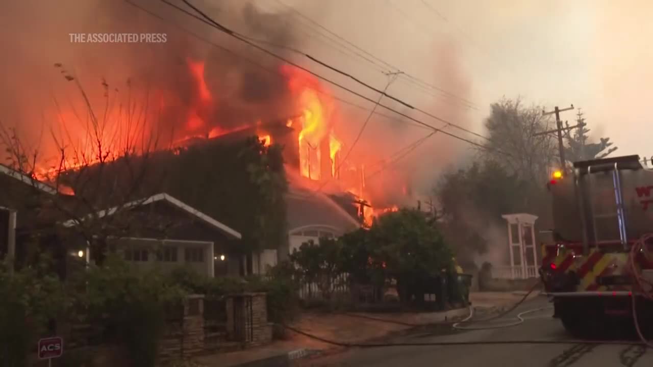 Trump blames California water policy for worsening fires, but experts disagree