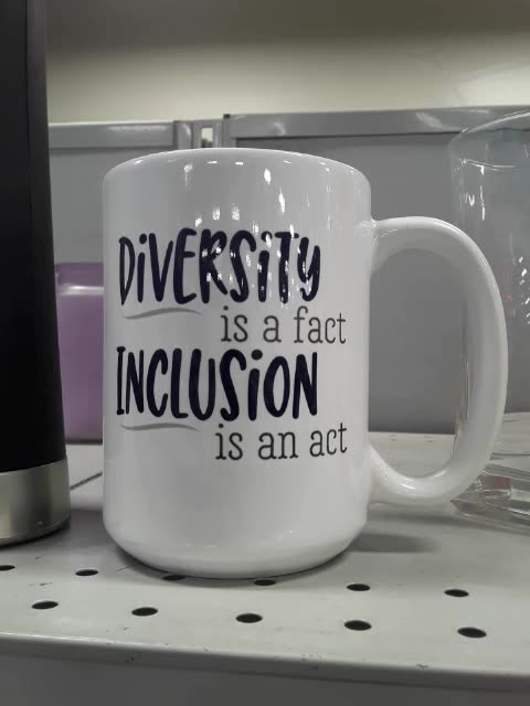 Mugs with Dumb sayings on em