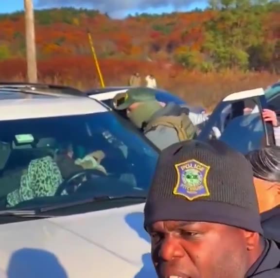 Illegal Alien in Chicago Fake Seizure, Nearly Strangles Baby During ICE Arrest