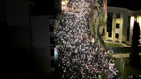 Serbian farmers, teachers join student-led anti-government rally