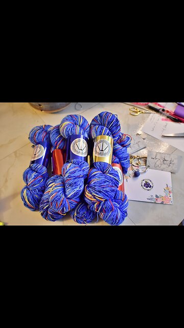 Somehow my Awenydd Orders Always 🌟magically 🌟 have what I need 😌🧶