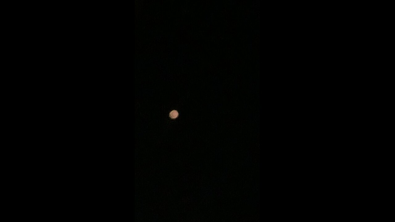 #UFO SPOTTED, #HalifaxNovaScotia 1:44 Am @KingFaithymns on YouTube