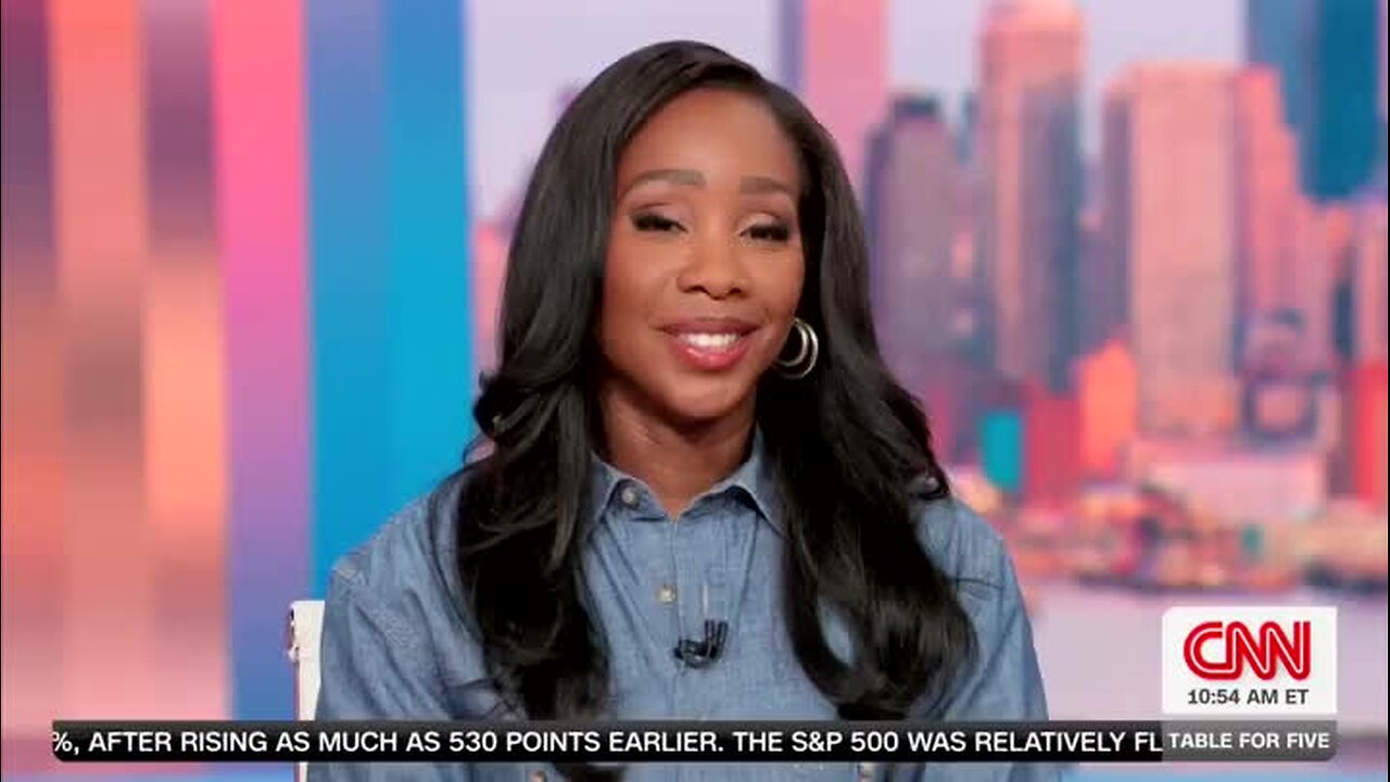 CNN Panel Erupts After Scott Jennings Says Taylor Swift Is ‘Not Hot Anymore,’ Has a ‘Terrible’ Album, and Sings About ‘Genitalia’