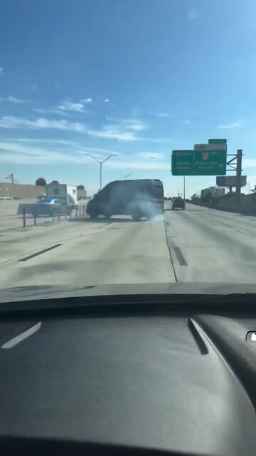 Delivery van in wild police chase ends badly 🚨 #deliveryvan #policechase #japd