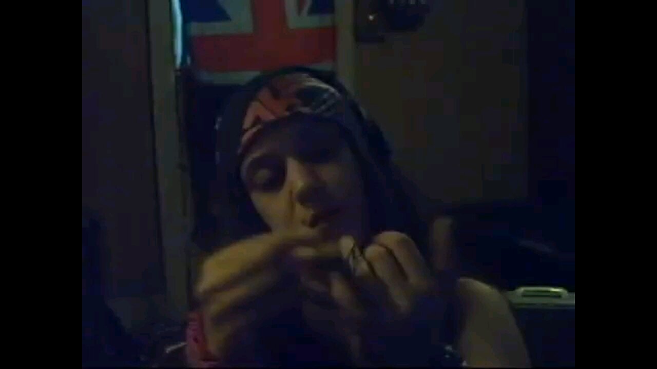 Mantis girl loves the bug!