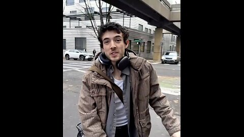 Tommy @Tommy4Trump420 here is the moment of assault