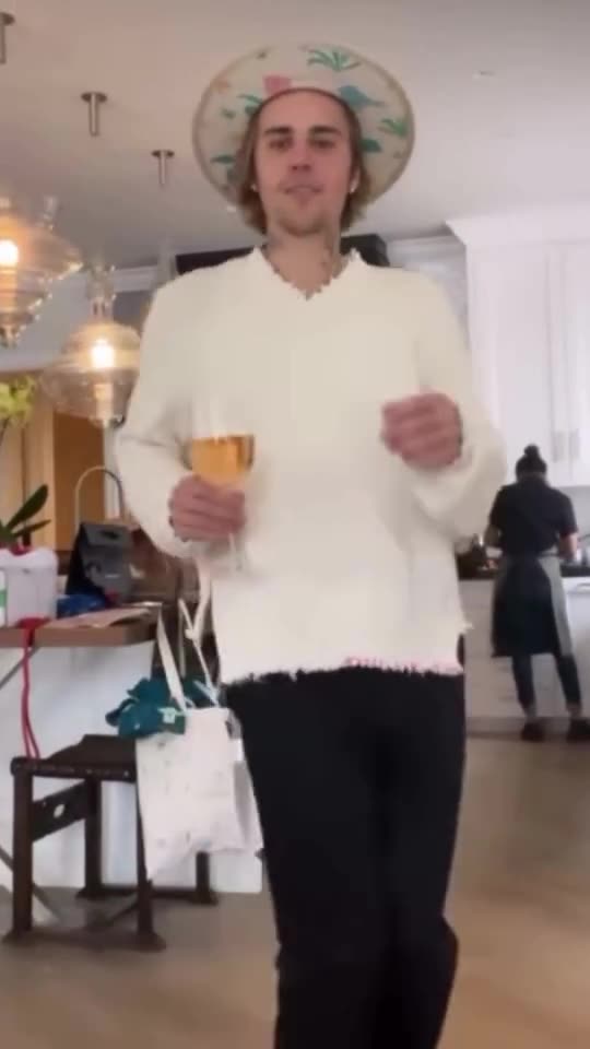 #justinbieber Bailando el El Burrito de Belén!