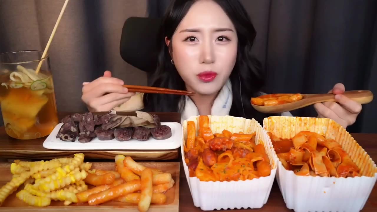 Lets all Eat
