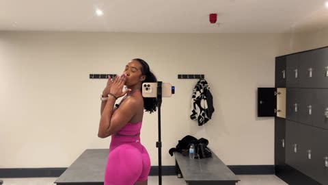 Gym With Me： Glutes Hourglass Workout