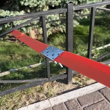 When something breaks and your brain goes into engineering mode. 😎⚙️