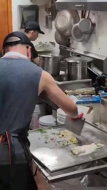 Fresh Rice Rolls Made Right in Front of You — Yi Ji Shi Mo NYC