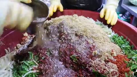 Packed by 6 AM! Fishermen’s Ultimate Soul Food at a Chaotic Fish Market Diner | Korean Street Food