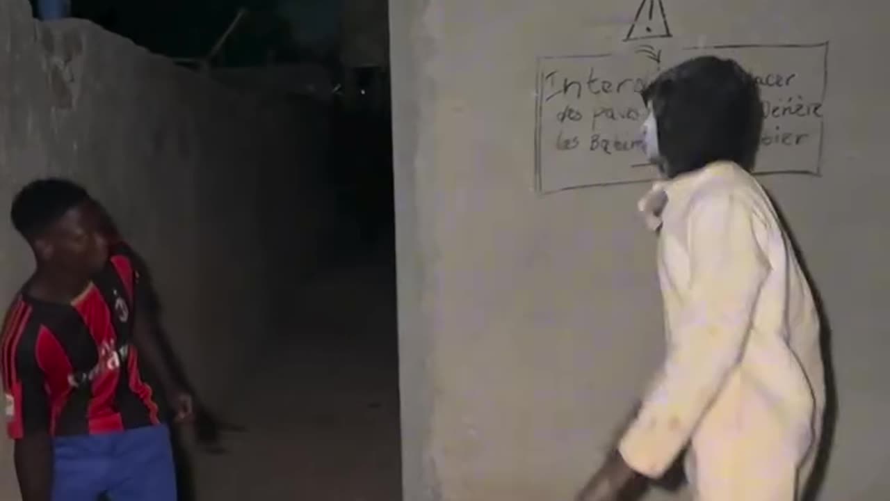 Silent vedios wait for end