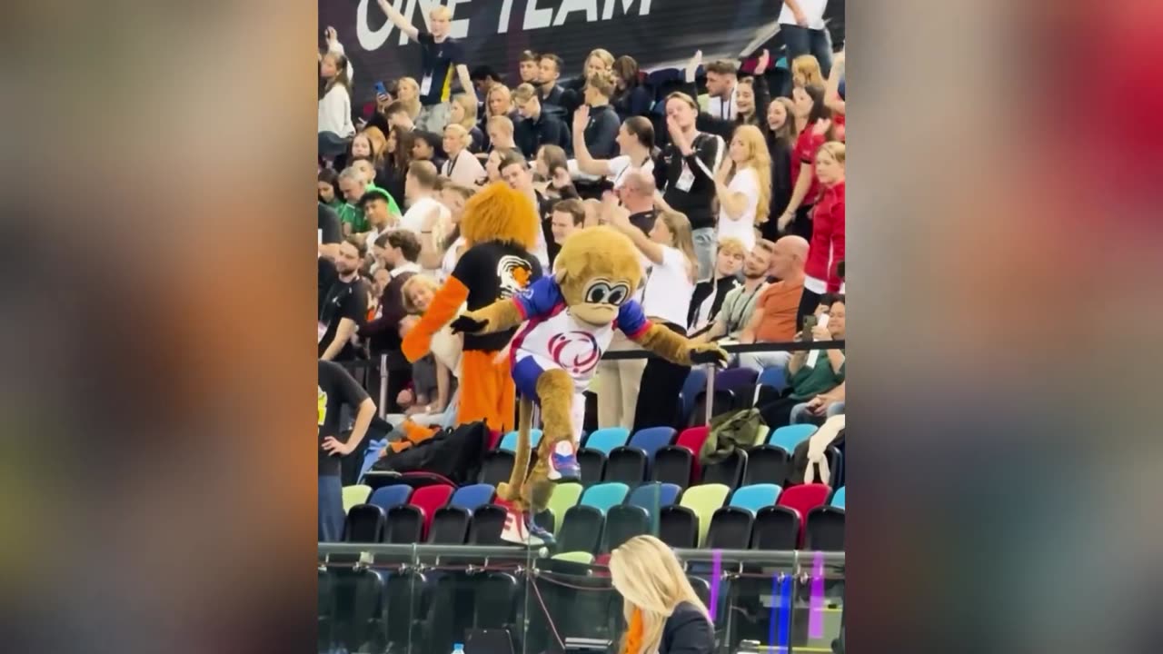 World's HARDEST TRY NOT TO LAUGH Challenge! Impossible to Win