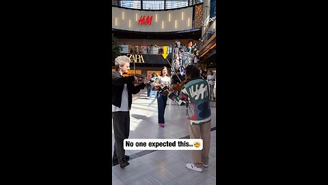 This is what happens when you decide to recreate your favorite Star Wars scene..🎻