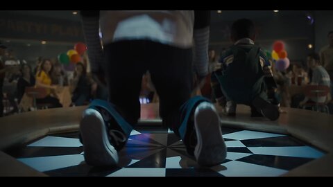 Five Nights at Freddy_s 2 _ Official Trailer