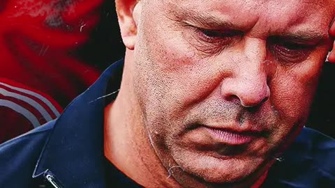 Fabrizio Romano drops bombshell on Liverpool sacking Arne Slot!