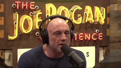 JOE ROGAN AND IAN CARROLL TALK PIZZAGATE