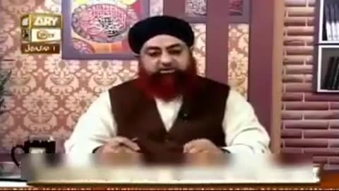 اگرکوئی فرض کی چاروں رکعت میں الحمدکےبعدسورت ملالےتونمازکاکیاحکم ہوگا؟