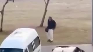 Man Disarms Active Shooter in Sidney, Australia