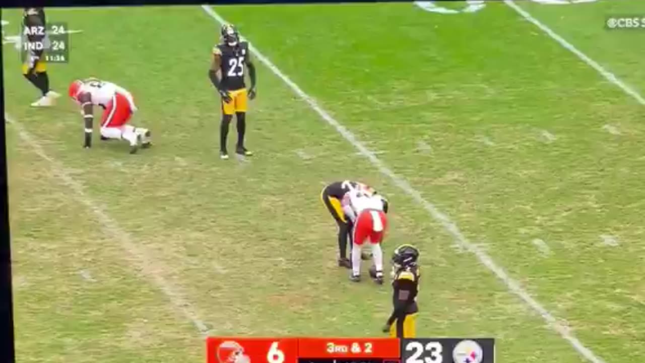 David Njoku has a thigh injury and is questionable to return