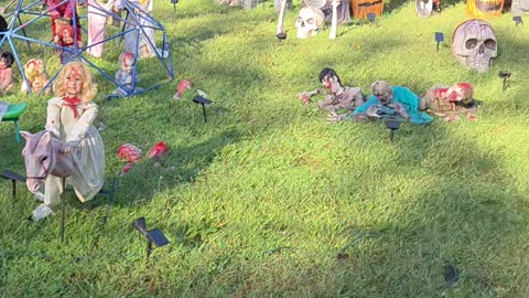 The Scariest Halloween Yard Display