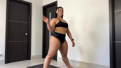 Thick Girls Squat Workout For a BIG BUTT!!