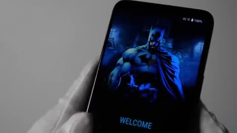 "ROG Phone 6 BATMAN Edition Unboxing: An Unexpected Dark Knight Surprise!"