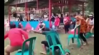 😂🪑 Epic Showdown: Man vs Chair FAIL! | FunFM