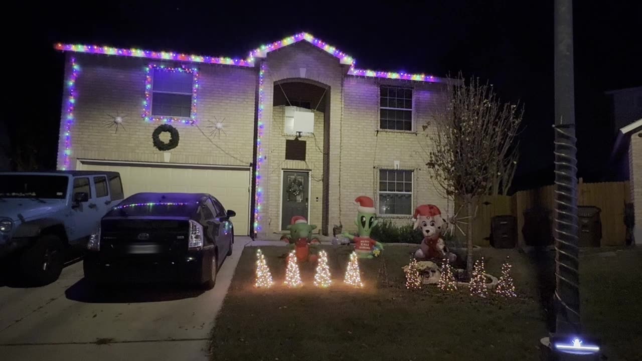 Christmas Lights 2025 - Underneath the Tree