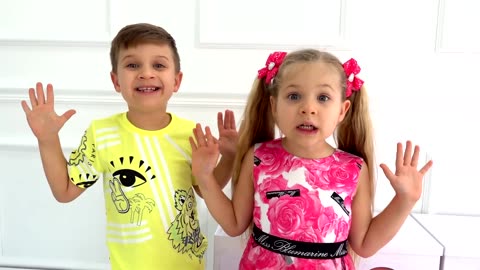 Roma and Diana learn the English Alphabet. ABC song for kids