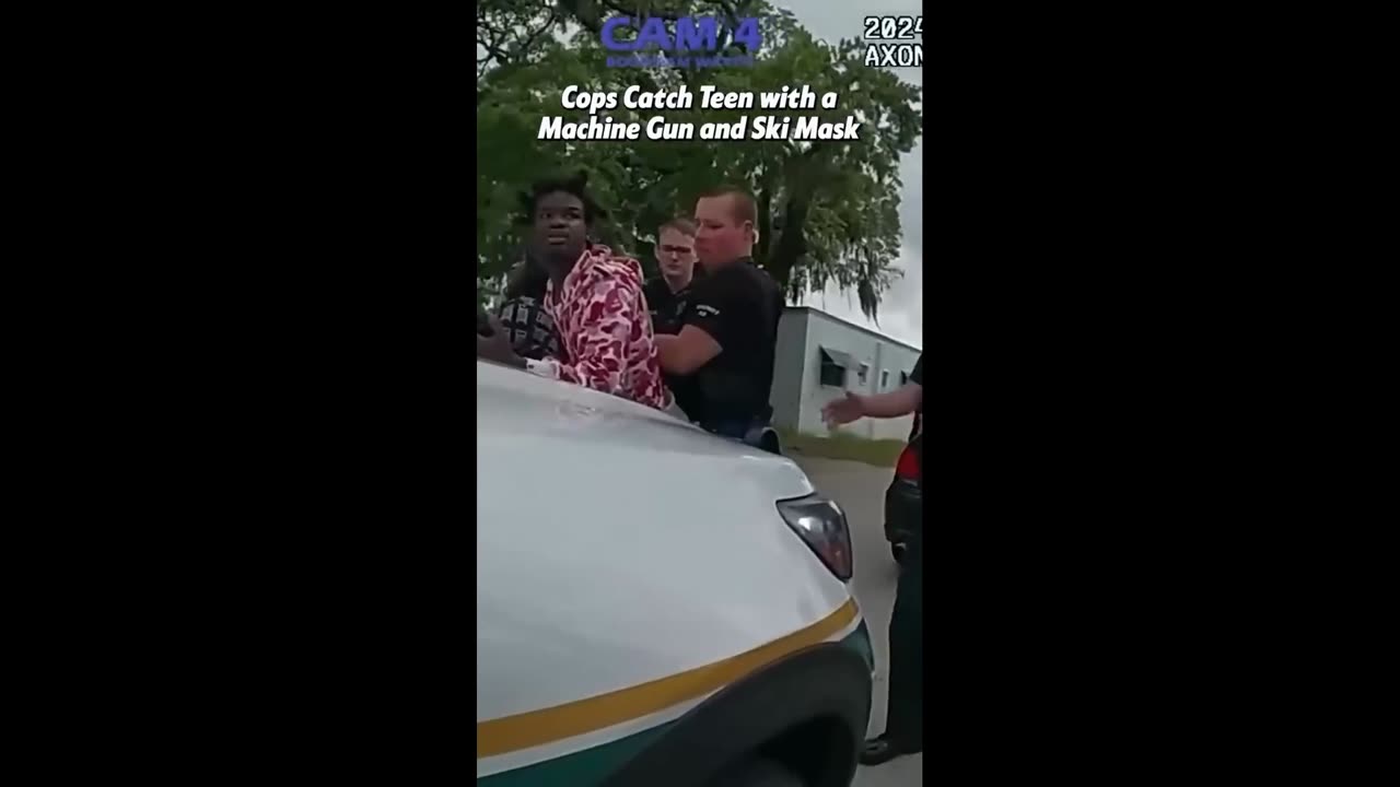 Criminal stayed calm, was packing, and cops arrest him with gun, crack, weed...