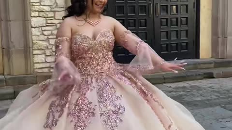 The Cutest Quince Photoshoot Dance ever