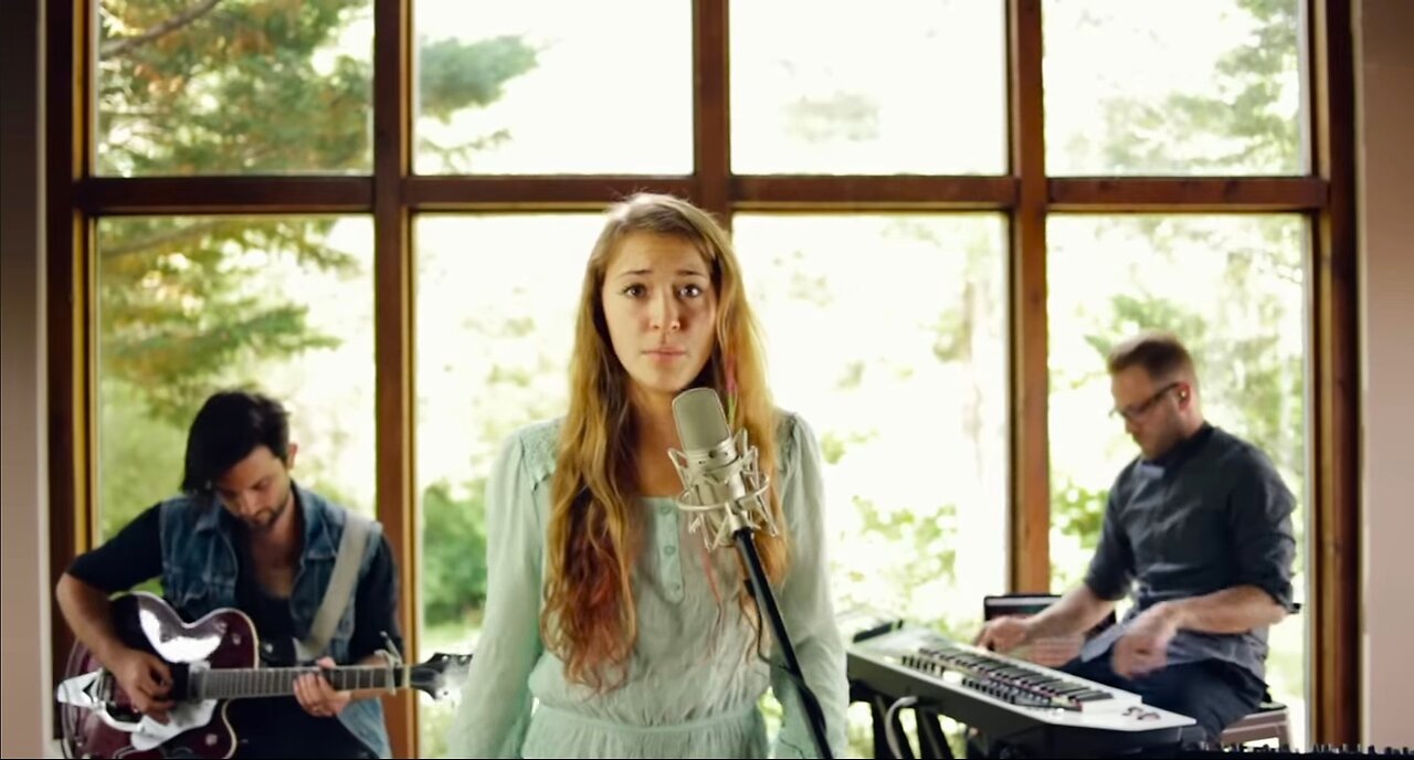 Lauren Daigle - Trust in You