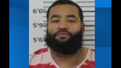Known Knoxville gang leader arrested after pursuit, police say