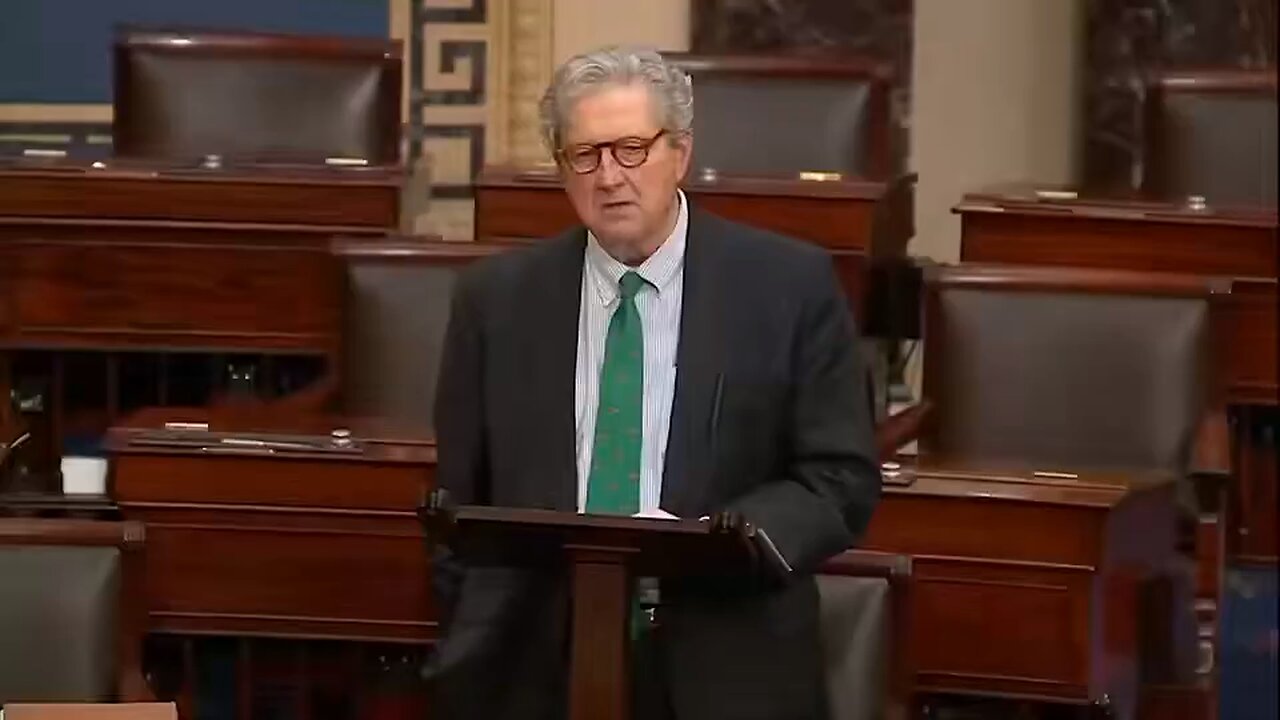 REVOKE paychecks from Congress while the Government is SHUTDOWN.