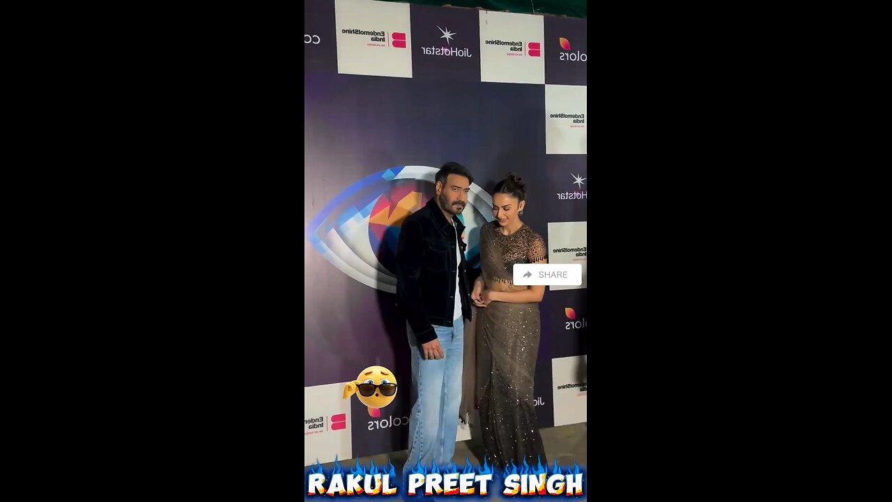 Bollywood Actress Rakul Preet Singh With Ajay Devgan 🥰